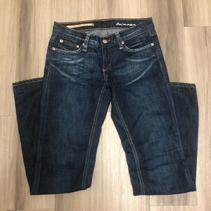 NWOT Jean Paul Damage Jeans Size 24